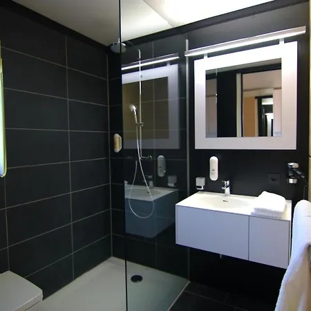 Me By Wmm فندق Meitingen